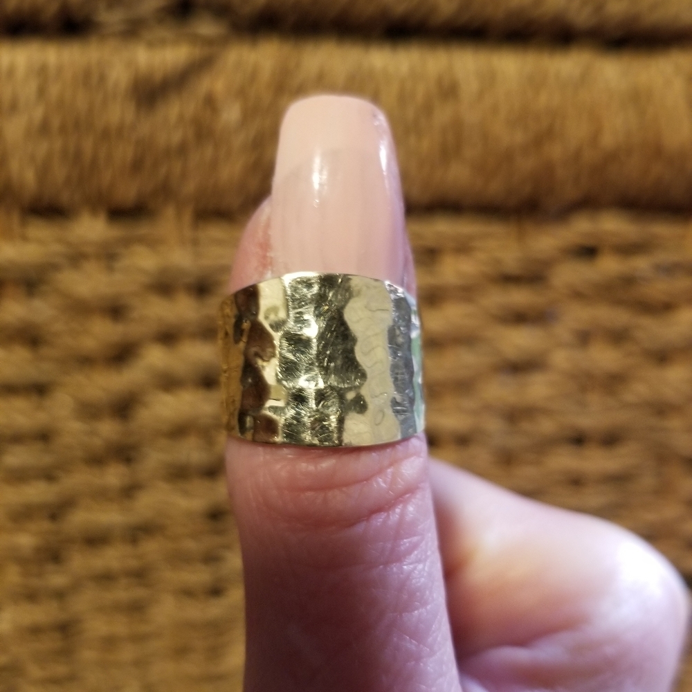 Pounded Gold Ring 14kt